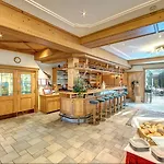 Nordkap Hotel 4*
