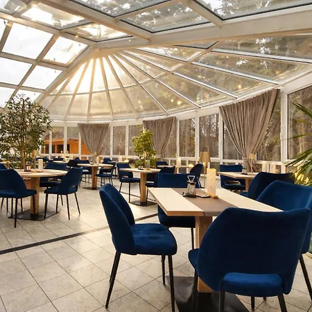 诺德卡帕酒店 Karlshagen