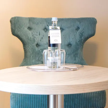 诺德卡帕酒店 4* Karlshagen