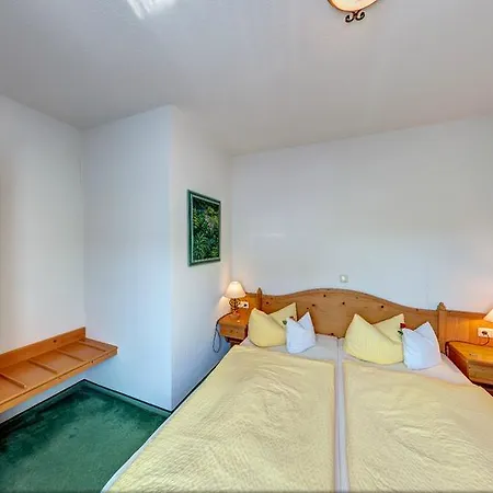 Nordkap Hotel 4*