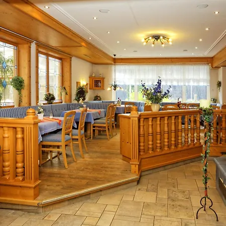 诺德卡帕酒店 4* Karlshagen