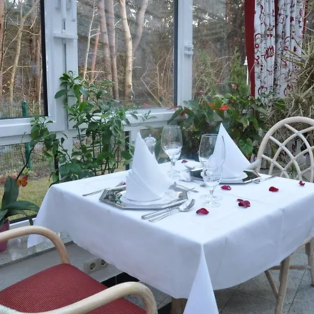 诺德卡帕酒店 Karlshagen