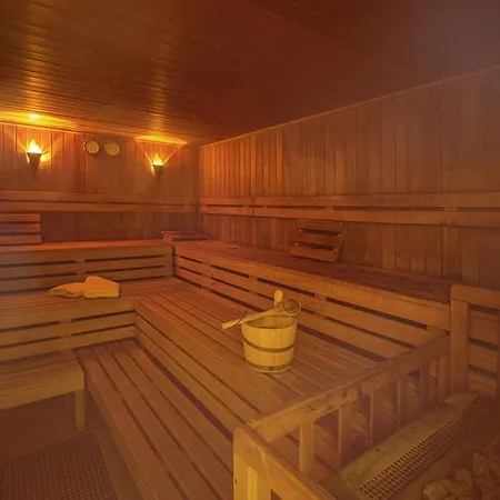 Nordkap Hotel 4*